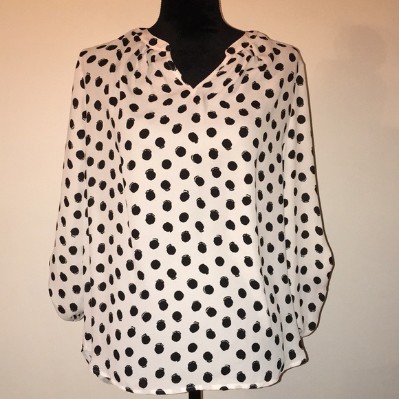 Liz Claiborne Tops - Liz Claiborne Career Blouse. NWT. Petite Large